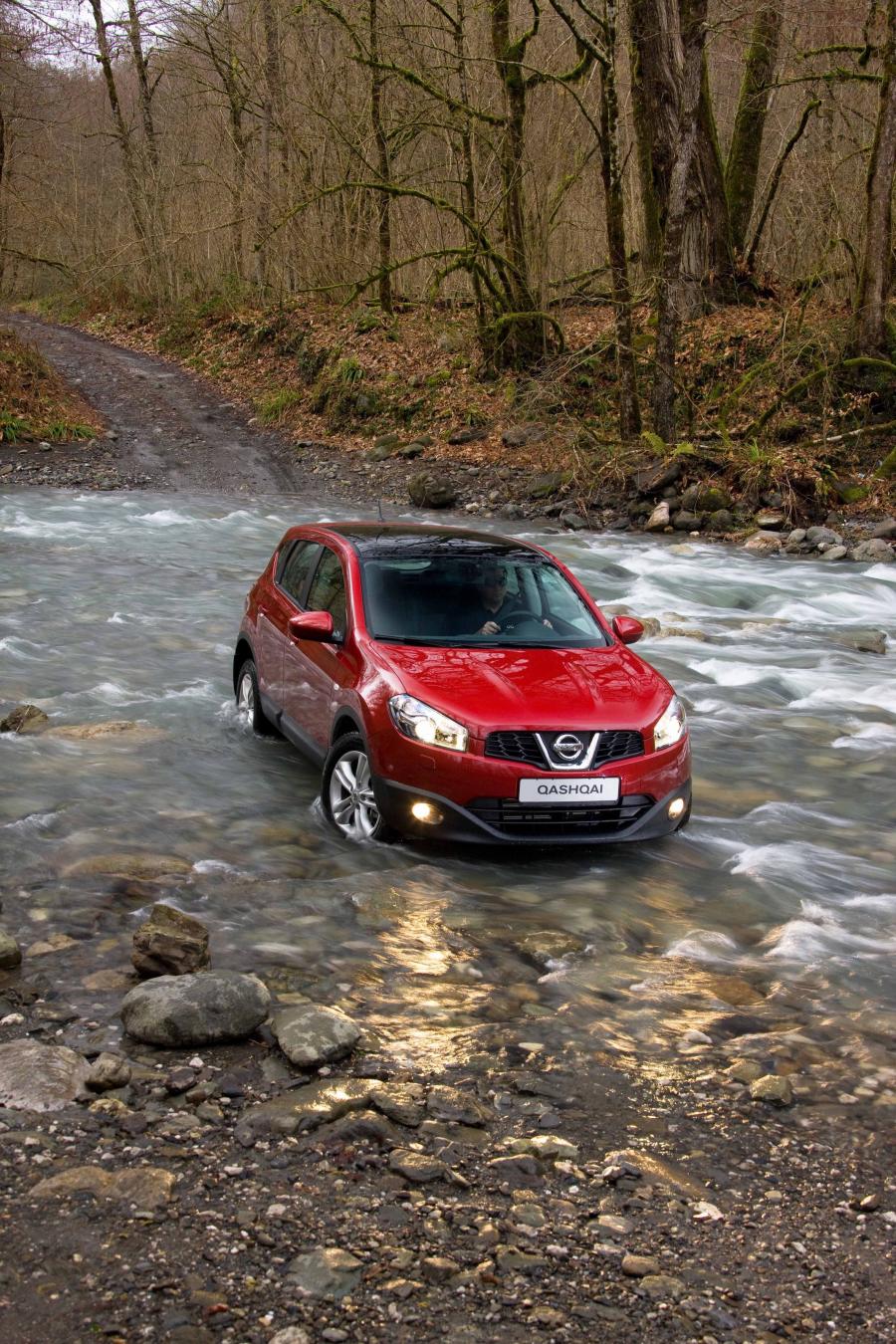  Nissan Qashqai 2010 года  (фото 143 из 204)